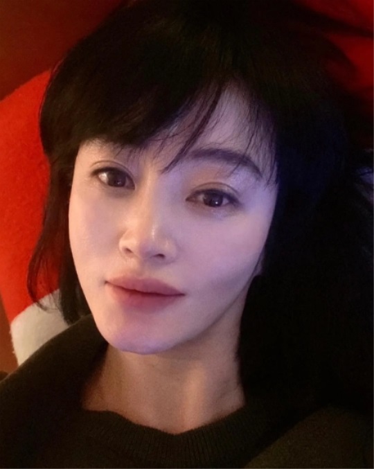 김혜수 인스타