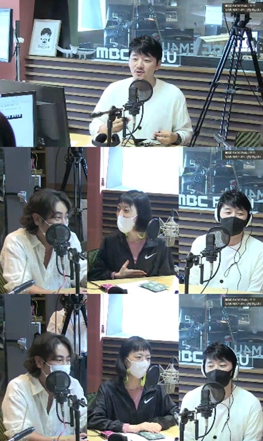 '두시의 데이트 뮤지, 안영미입니다' 캡처