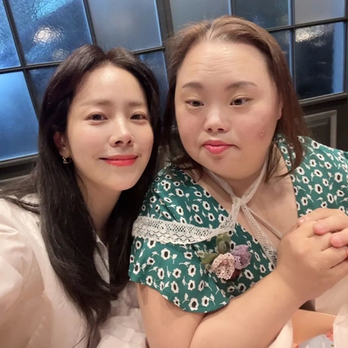 사진=영화사 진진 공식 인스타그램