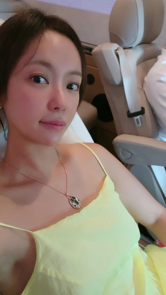 황정음 인스타그램