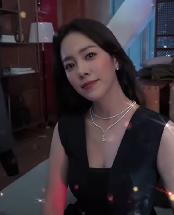 사진=한지민 인스타그램
