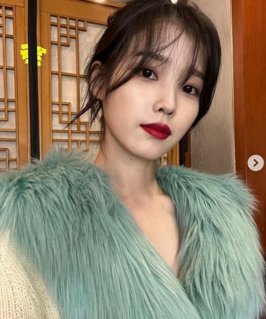 아이유 인스타그램