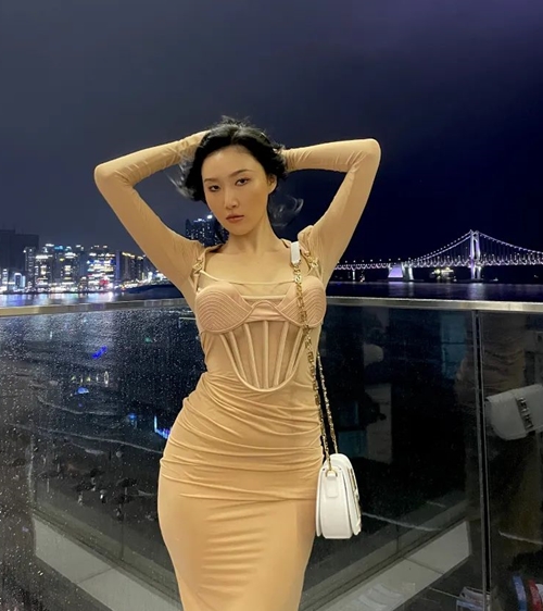 사진=화사 인스타그램