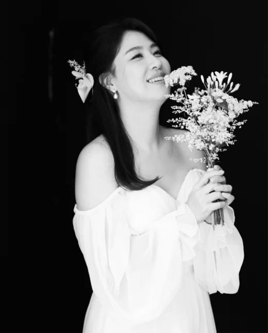 김성경