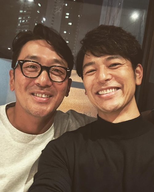 사진=츠마부키 사토시 공식 소셜 계정