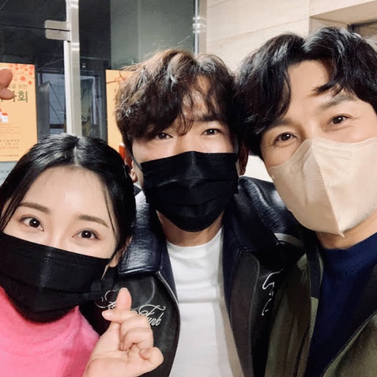 김동완 SNS