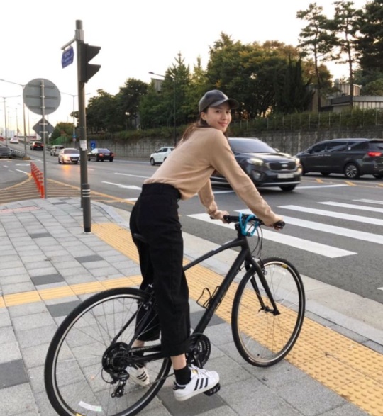 진아름 채널