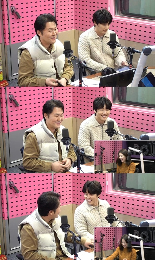 SBS 파워FM '박하선의 씨네타운'