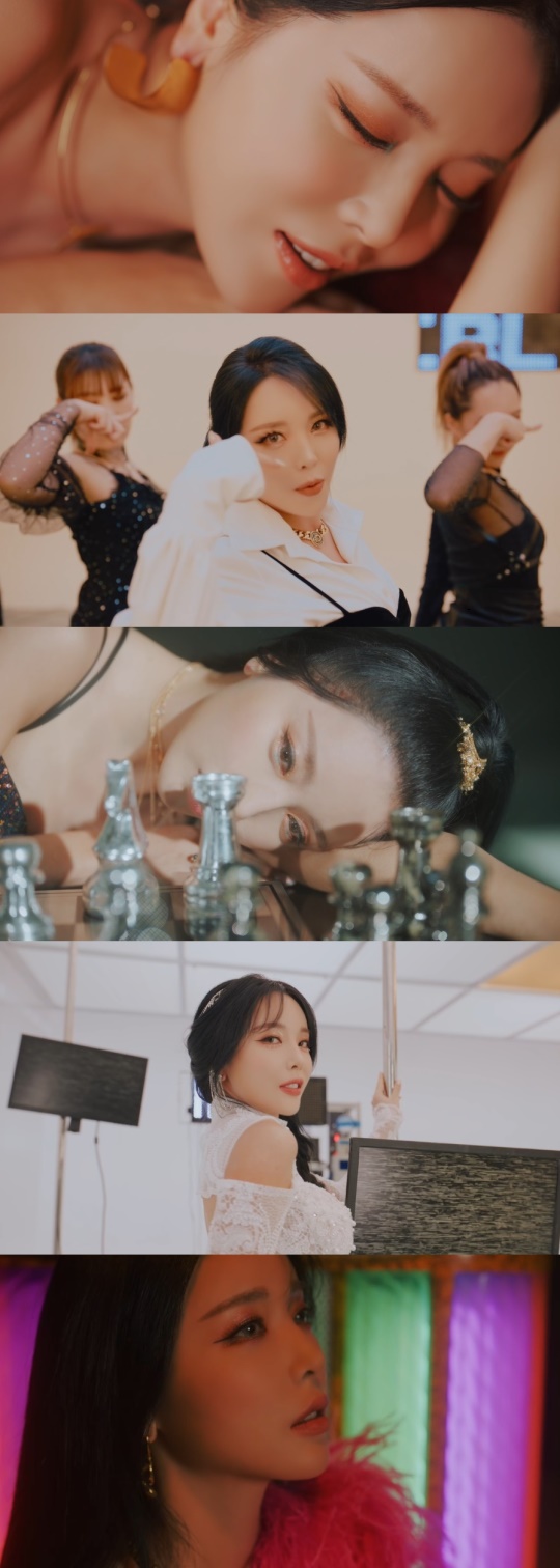 'Girl In The Mirror' MV 캡처