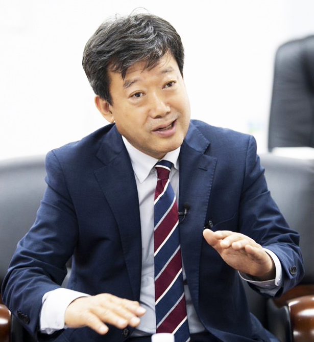 남한권 울릉군수(울릉군 제공)