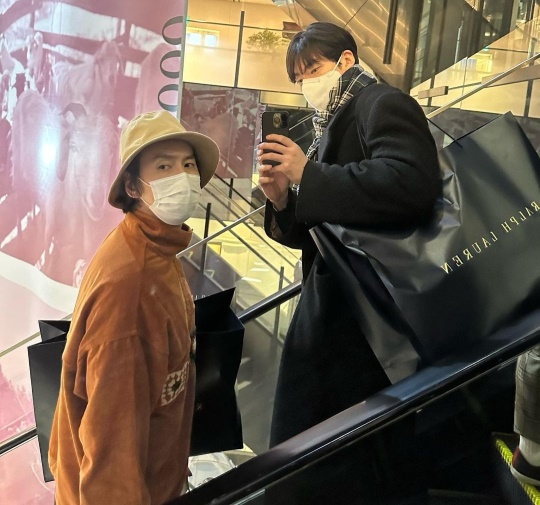김우빈 채널