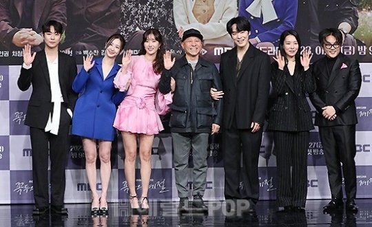 '꼭두의 계절' 주역들/사진=민선유 기자