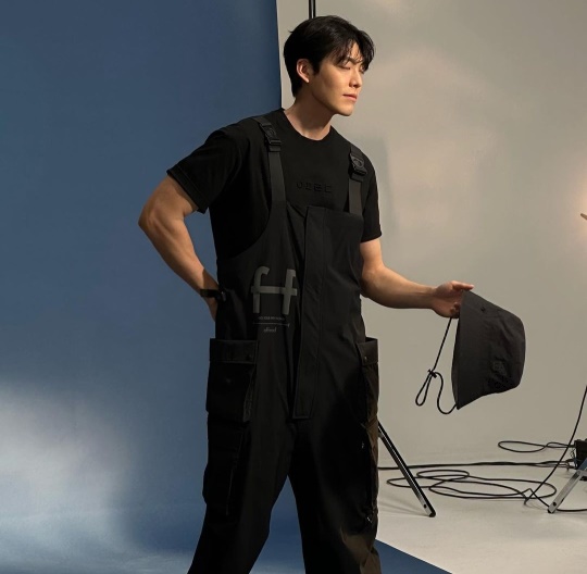 사진=김우빈 채널