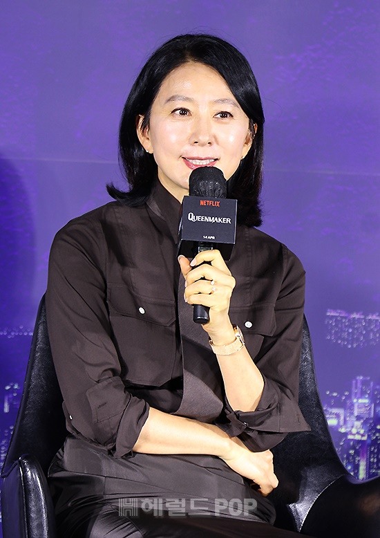 배우 김희애/사진=민선유 기자