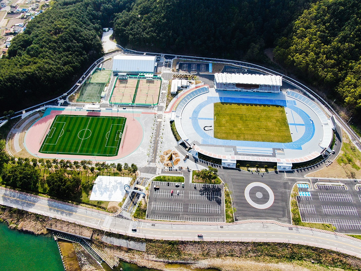 울진군 종합운동장 전경(울진군 제공)