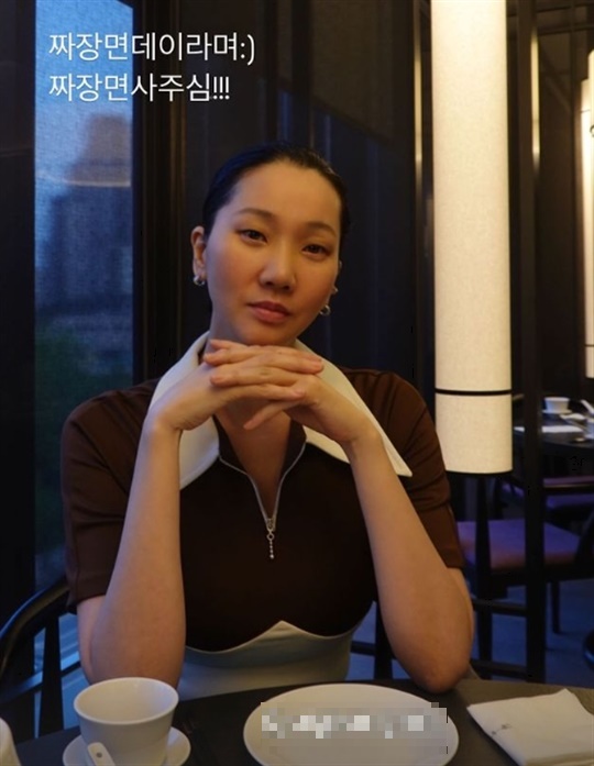 장윤주 채널