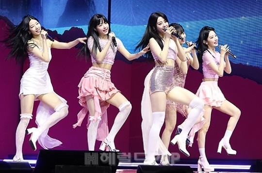 르세라핌/사진=민선유기자