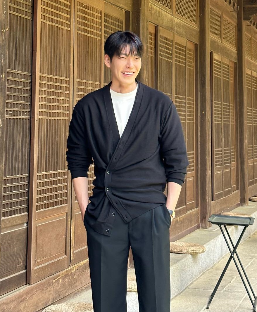 김우빈 채널