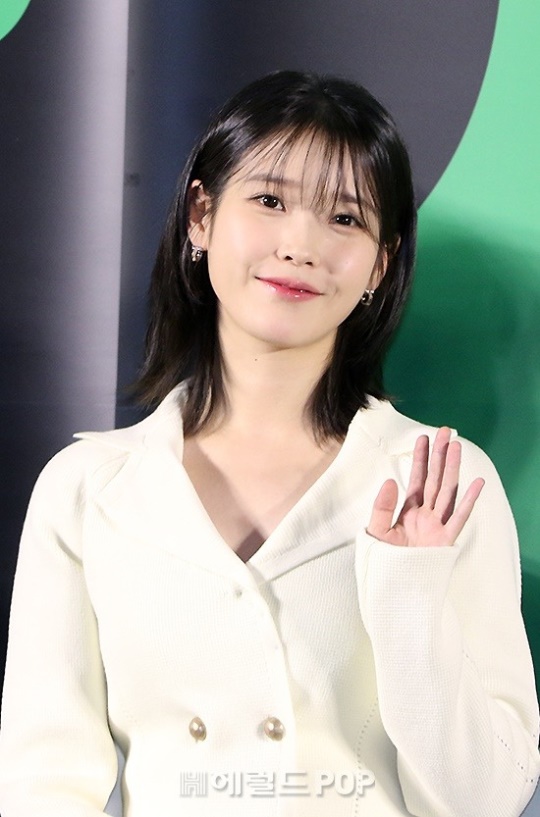 아이유/사진=민선유 기자