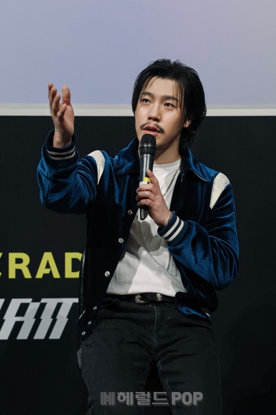 미드낫/사진제공=하이브