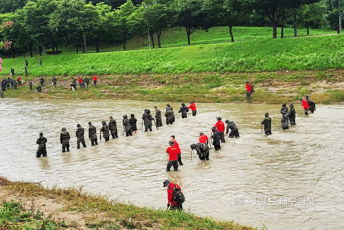 해병대 수색모습(독자제공)