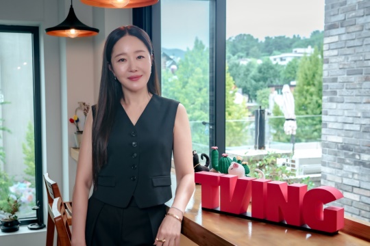 엄지원/사진=티빙