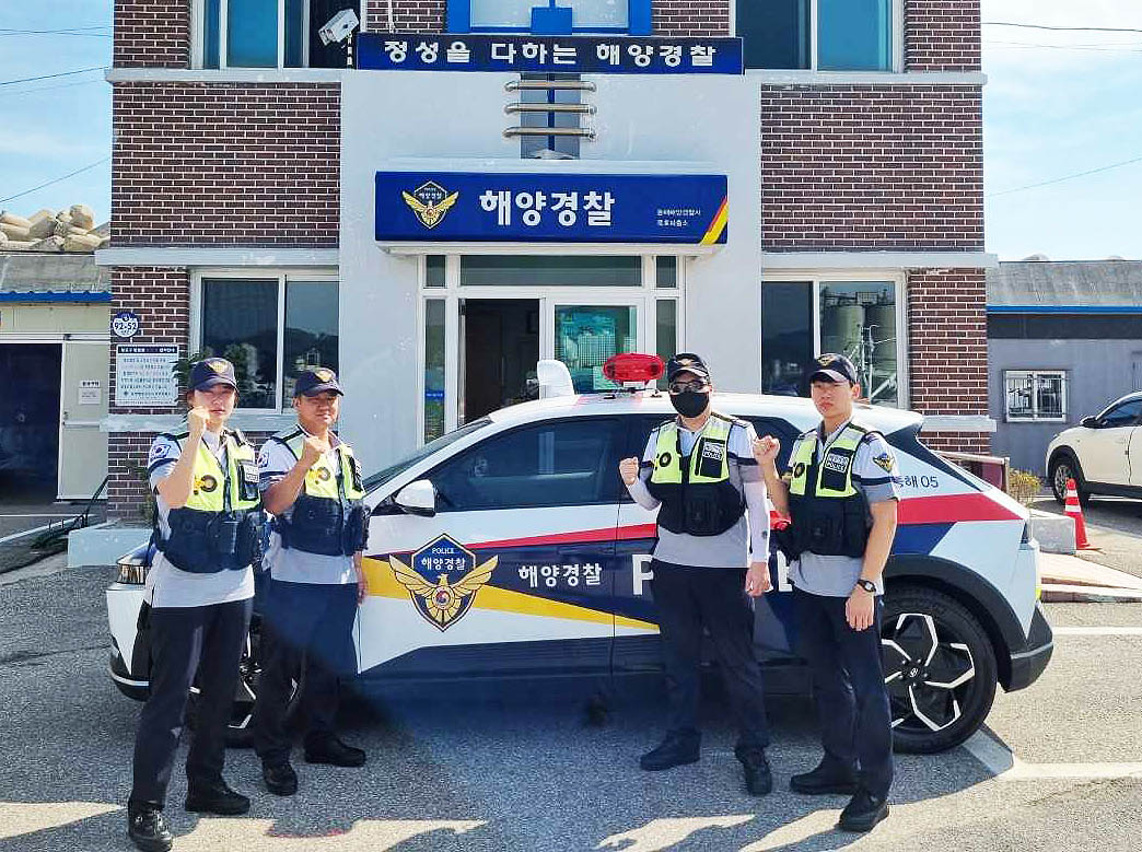 동해해경이 최근 묵호파출소에 친환경 전기순찰차를 배치했다(동해해경 제공)