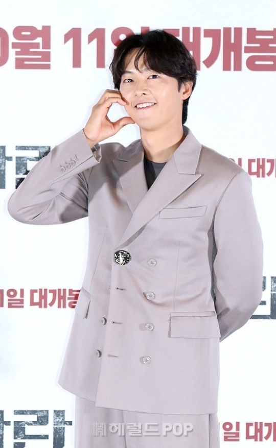 송중기/사진=민선유 기자