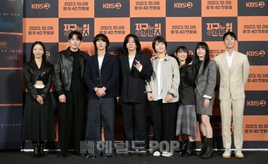 김신록, 김건우, 최정훈, 윤도현, 구민정 PD, 립제이, 모니카, 대니 구/사진제공=KBS