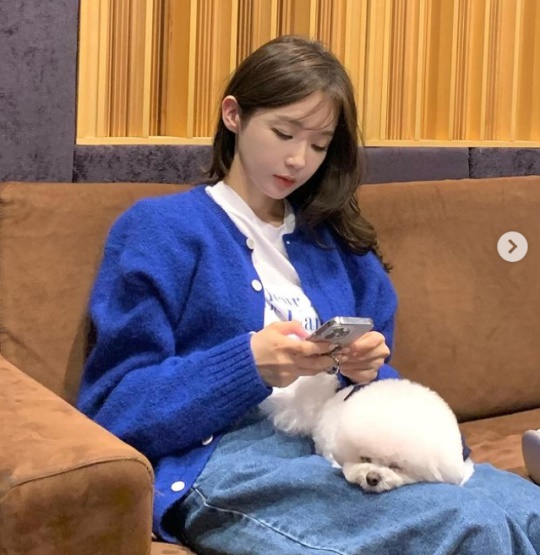 강민경 채널