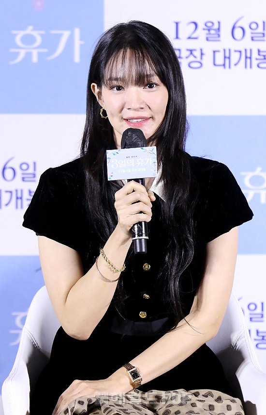 배우 신민아/사진=민선유 기자