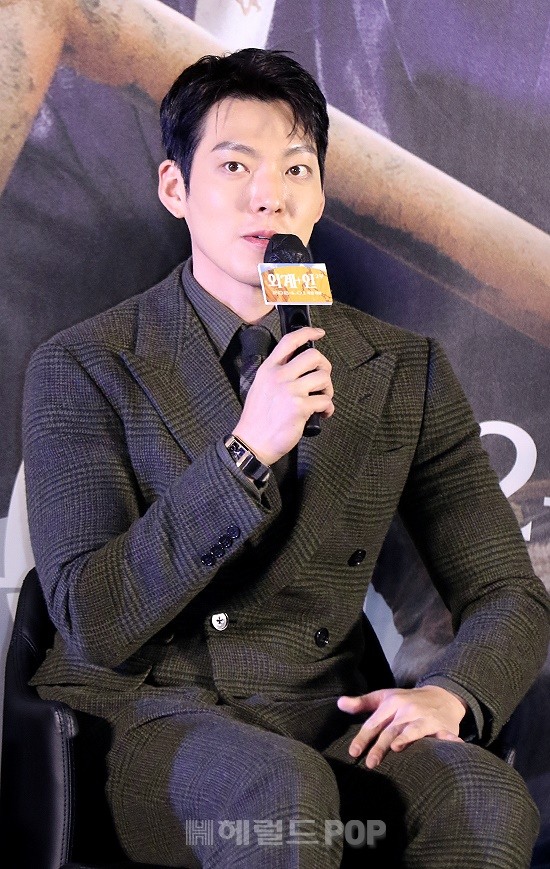 배우 김우빈/사진=민선유 기자