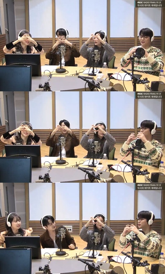 '두데' 보이는 라디오 캡처