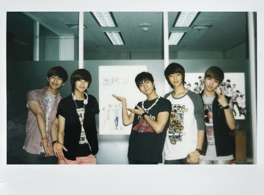 샤이니