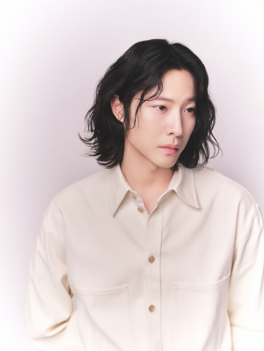 이종원/사진=더블랙레이블 제공
