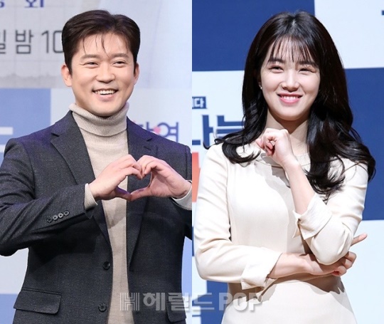 김대호, 강지영/사진=민선유기자