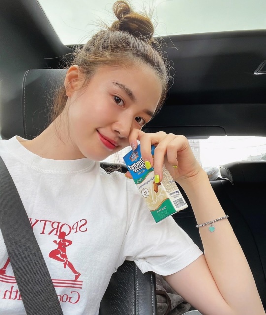 진아름 채널