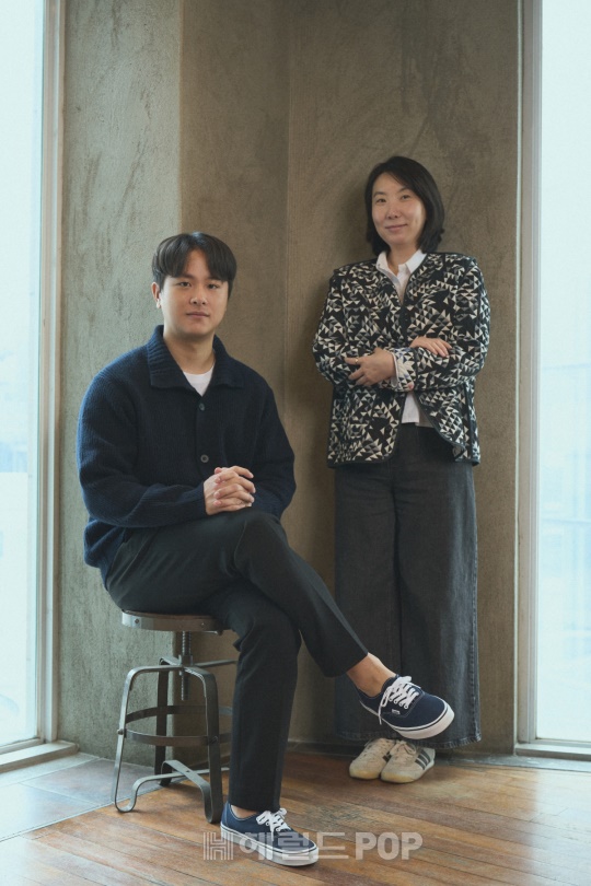 김인식 PD, 윤신혜 작가/사진제공=넷플릭스