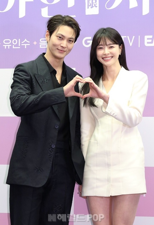 주원, 권나라/사진=민선유 기자