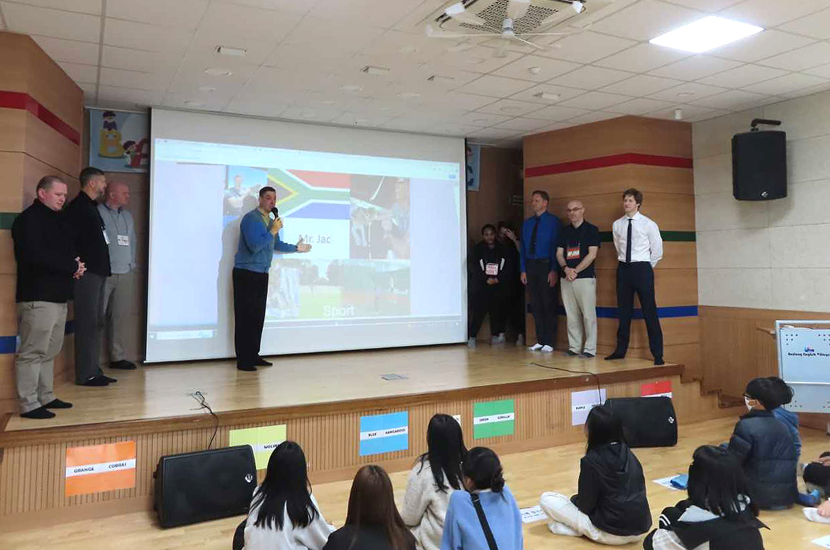 안동대가 원어민과 함께하는 2024 안동 영어마을 정규프로그램을 시작했다(안동대 제공)
