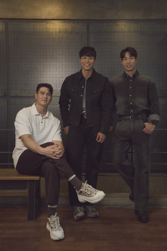 안드레진, 아모띠, 홍범석/사진제공=넷플릭스