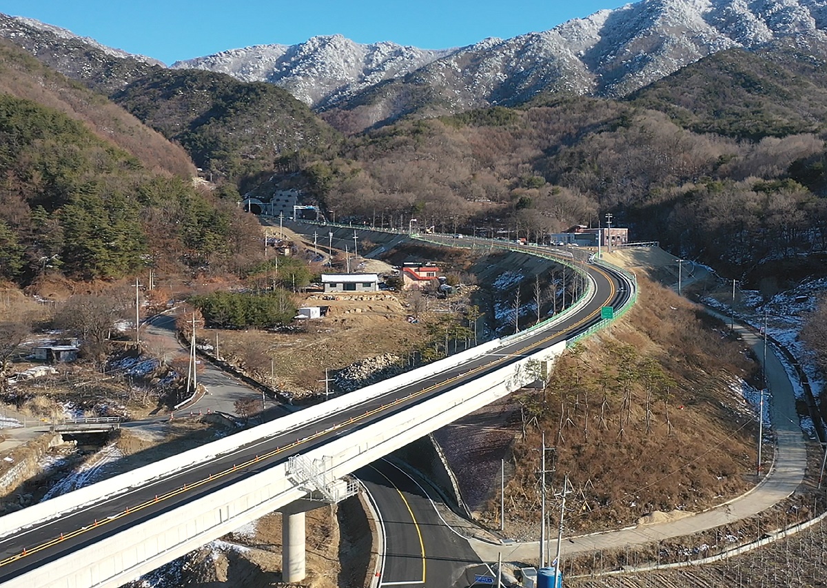 3일부터 개통된 마구령 터널(영주시 제공)