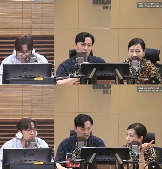 '지라시' 보이는 라디오 캡처