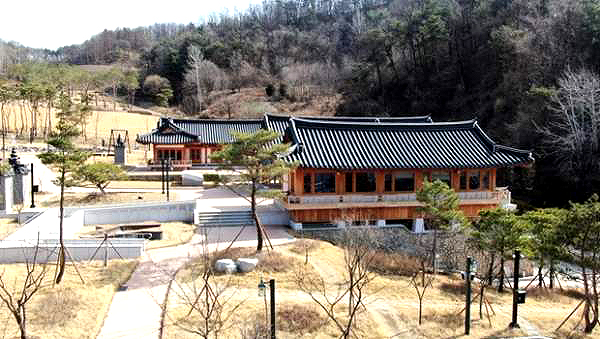 영주시 순흥면에 있는 재단법인 영주한국효문화진흥원(영주시 제공)