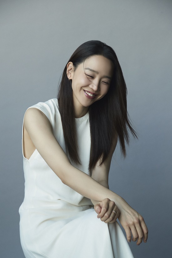배우 신혜선/사진=아이오케이컴퍼니 제공