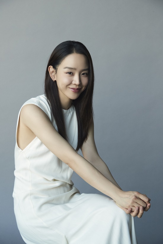 배우 신혜선/사진=아이오케이컴퍼니 제공