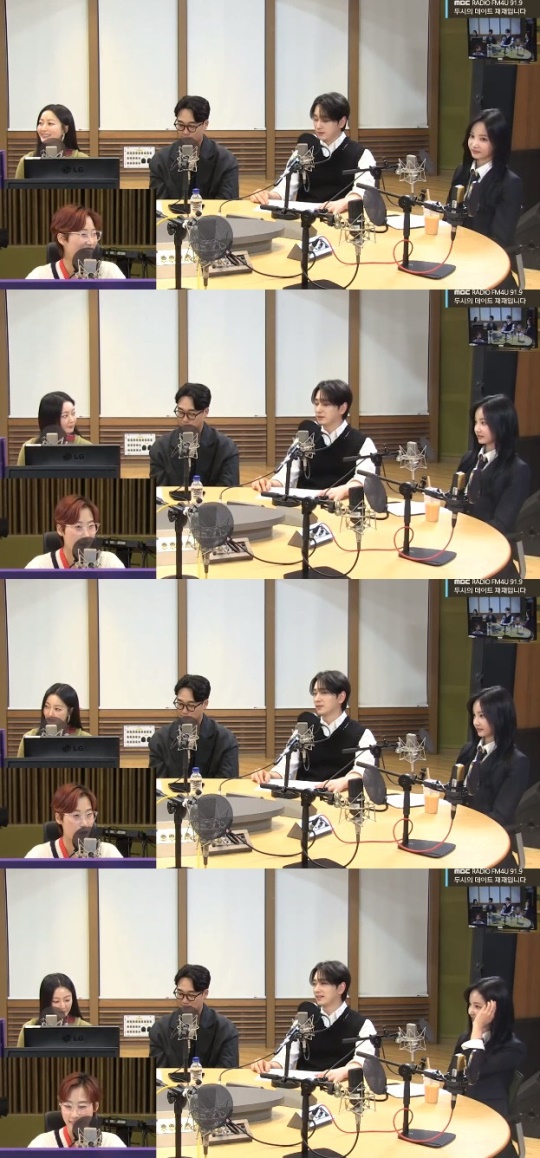 '두데' 보이는 라디오 캡처