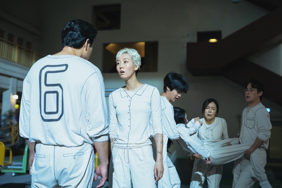 넷플릭스 '더 에이트 쇼' 스틸