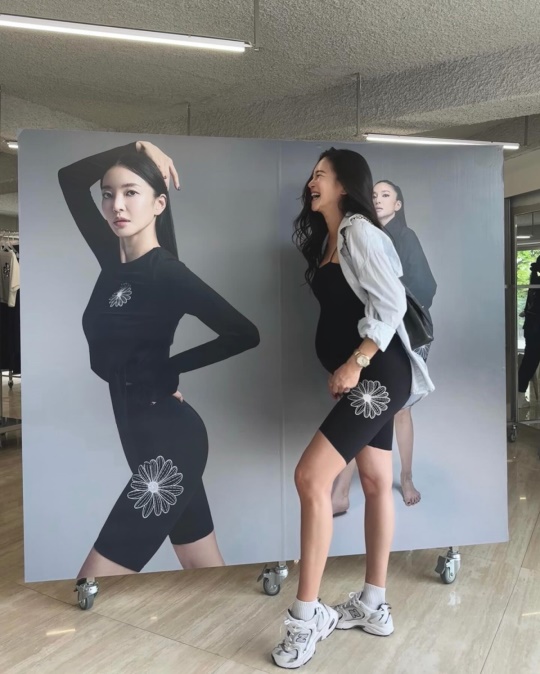 이윤지 채널