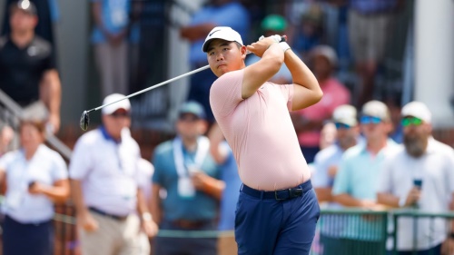 1번 홀에서 티샷을 날리고 있는 김주형. [사진=USGA]